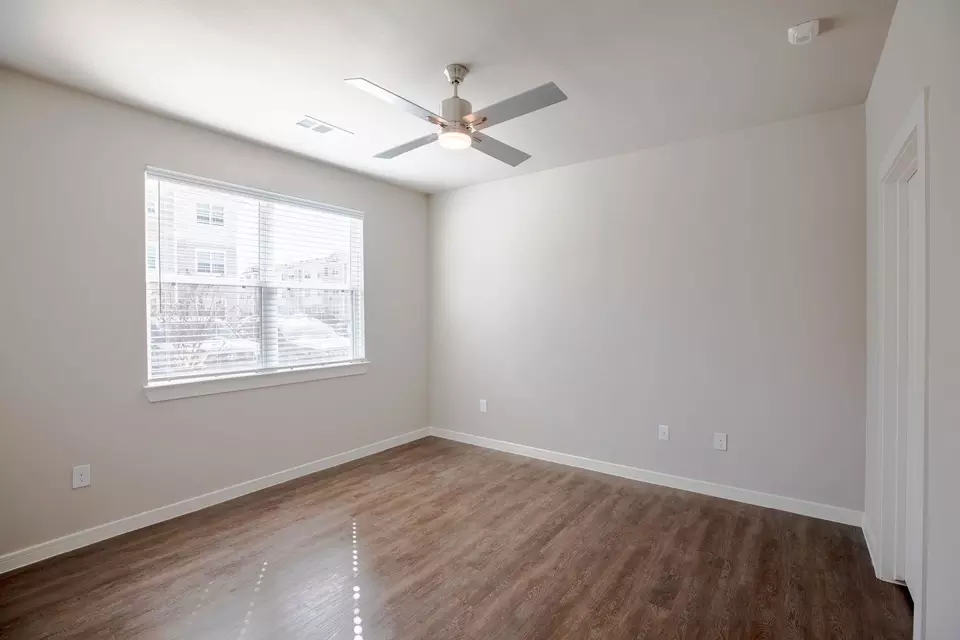  5550 Bingle Rd #1114, Houston, TX 77092 photo 5