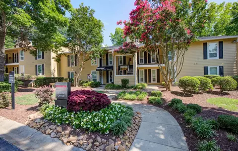 500 Bridle Ridge Ln #531201, Raleigh, NC 27609