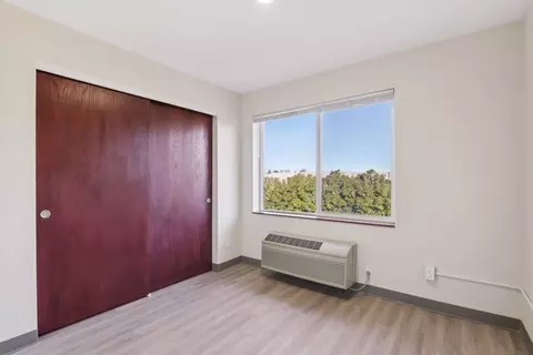 2752 NE Hogan Rd #208, Gresham, OR 97030 photo 47