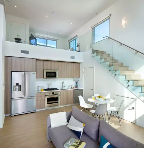 1759 Beloit Ave #412B, Los Angeles, CA 90025