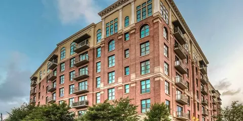 2929 Westheimer Rd #220, Houston, TX 77098