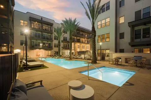98 S River Dr #3121, Tempe, AZ 85281