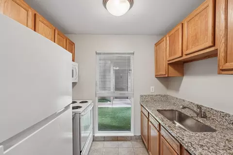 2950 NE 23rd St #130, Gresham, OR 97030 photo 5