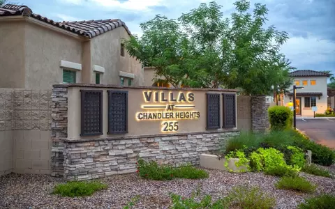 255 E Chandler Heights Rd #093, Chandler, AZ 85249