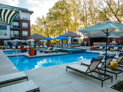 891 Ingleside Ave #429RHE, Columbus, OH 43215