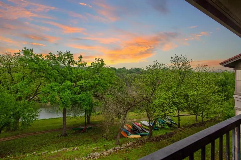  25 Waters Edge Cir #1022, Georgetown, TX 78626 photo 2