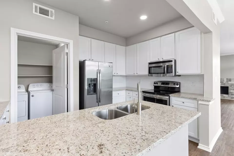 25 Waters Edge Cir #1022, Georgetown, TX 78626 photo 1