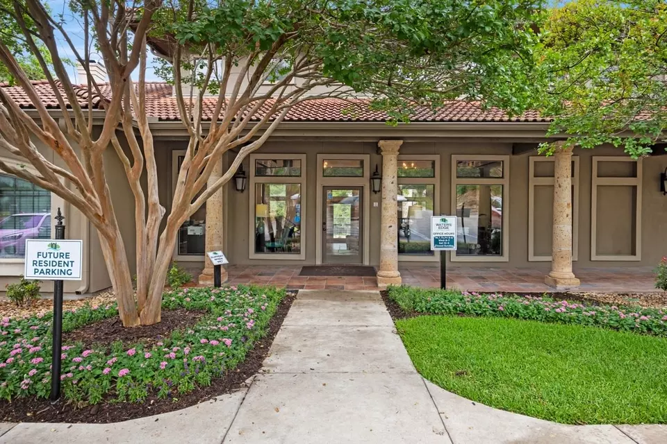  25 Waters Edge Cir #1022, Georgetown, TX 78626 photo 8
