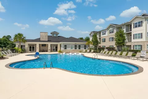 436 Hawthorne Loop Rd #411-204, Leland, NC 28451