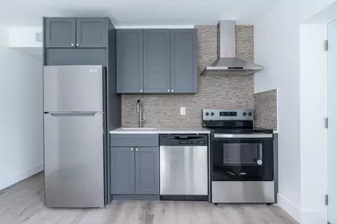 999 N 15th St #B1, Philadelphia, PA 19130