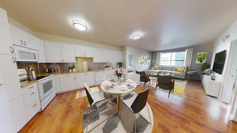500 William St #507, Oakland, CA 94612