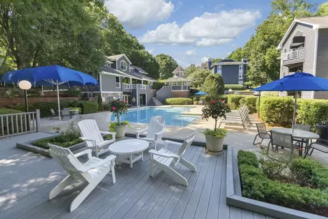 401 Park Ridge Ln #500-D, Winston Salem, NC 27104