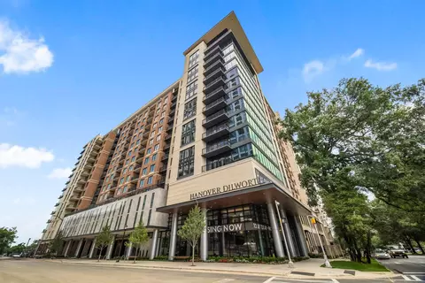 711 E Morehead #1600, Charlotte, NC 28202