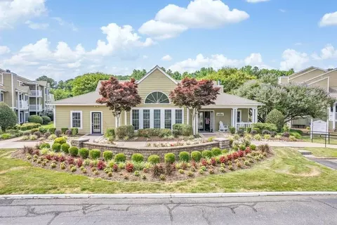 3700 W Steeplechase Way #3704IW, Williamsburg, VA 23188