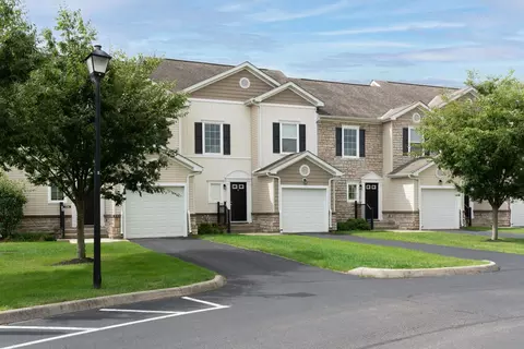 437 Sunburst Dr #255, Delaware, OH 43015