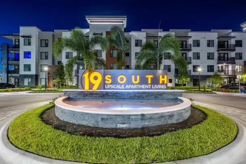 3050 Station Sq #1-315, Kissimmee, FL 34744