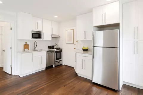 55 N Mountain Ave #A05, Montclair, NJ 07042