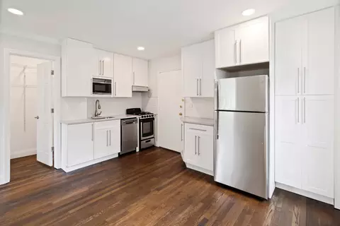 55 N Mountain Ave #A05, Montclair, NJ 07042