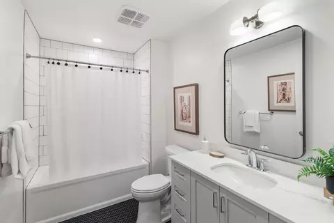 8605 Cameron St #0607, Silver Spring, MD 20910 photo 5