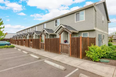 243 R St #1, Springfield, OR 97477 photo 15