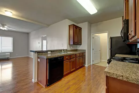 1100 42nd St E #1104-209, Williston, ND 58801 photo 6