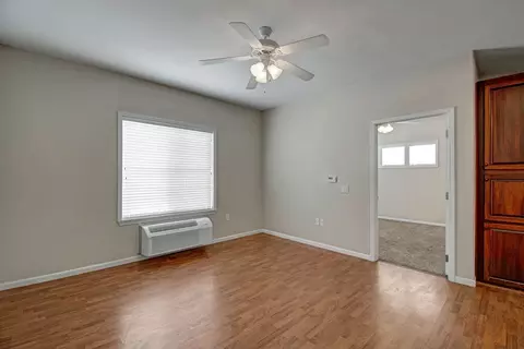 1100 42nd St E #1104-209, Williston, ND 58801 photo 9