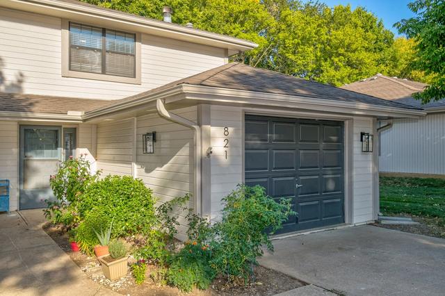 806 NE Sunnyside School Rd #904C, Blue Springs, MO 64014