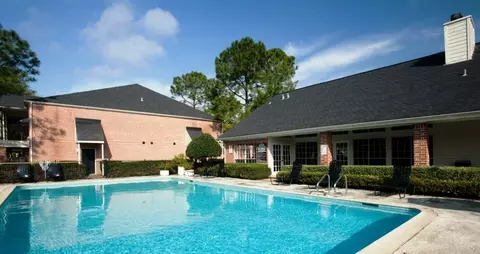 2801 Walnut Bend Ln #031, Houston, TX 77042