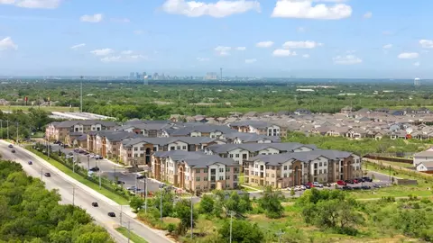 10210 S Zarzamora St, San Antonio, TX 78224
