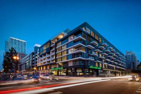 770 S Grand Ave #0-6152, Los Angeles, CA 90017