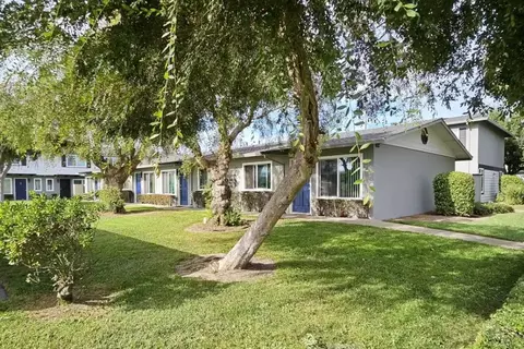 589 Leslie Dr #A, Salinas, CA 93906
