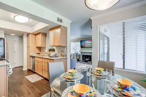 100 Park Lake Cir #0116B, Walnut Creek, CA 94598