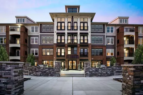 360 Creamery Way #2413, Exton, PA 19341