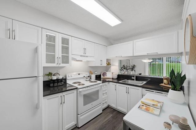 29540 Citation Cir #15203, Farmington Hills, MI 48331