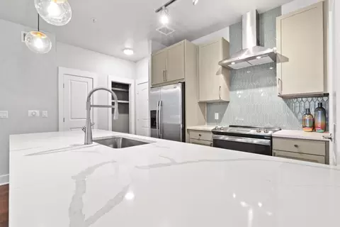 5920 E University Blvd #2210, Dallas, TX 75206