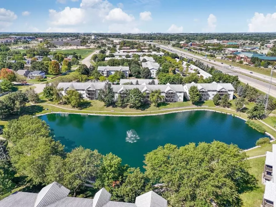 5901 Vista Dr #00373, West Des Moines, IA 50266 | 21 Photos - Movoto