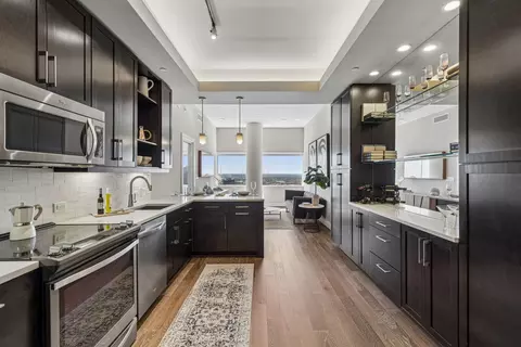 350 N Saint Paul St #3011, Dallas, TX 75201