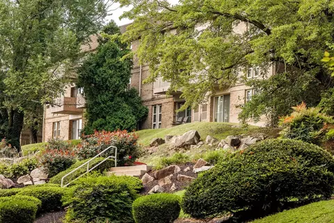 2101 Prior Rd #2140B, Wilmington, DE 19809