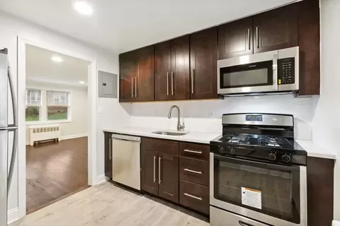 140 Celia Ter #010B, Belleville, NJ 07109