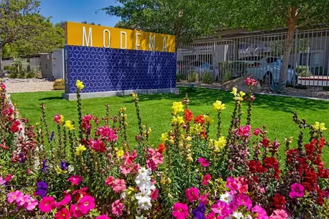 815 N 52nd St #2194, Phoenix, AZ 85008