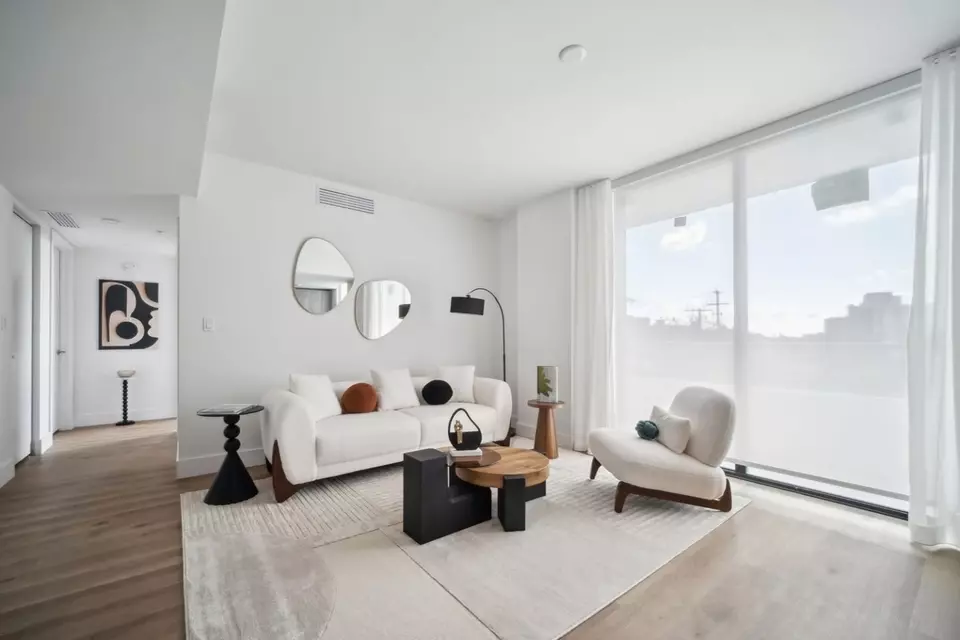  2233 Hollywood Blvd #401, Hollywood, FL 33020 photo 5