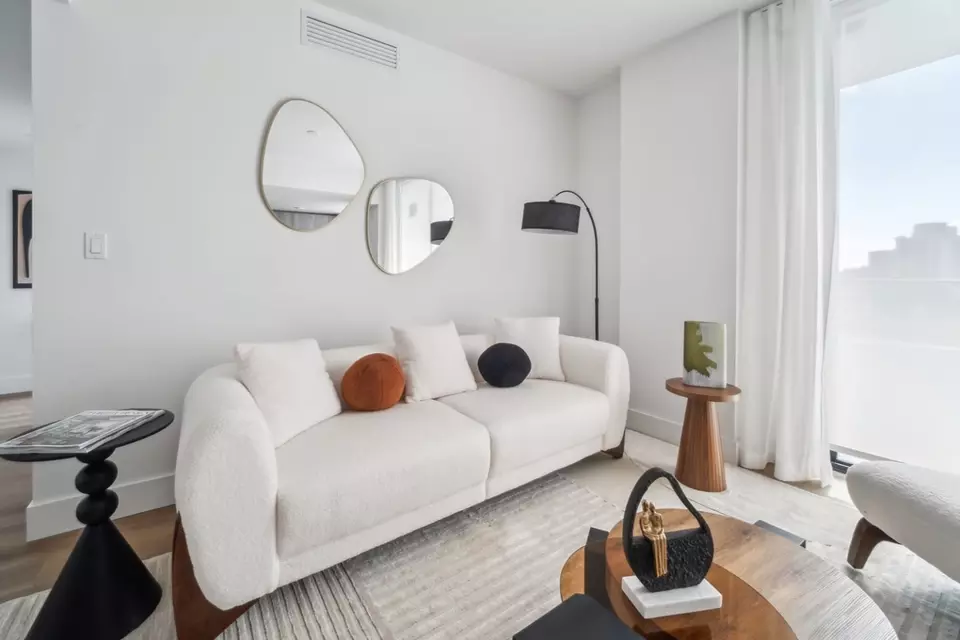  2233 Hollywood Blvd #401, Hollywood, FL 33020 photo 7