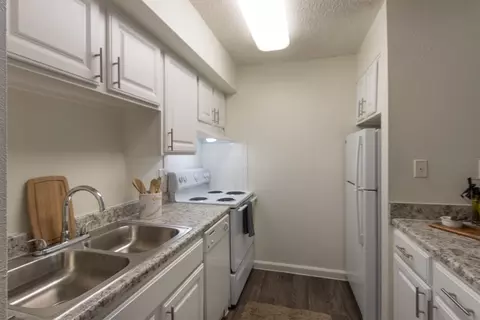 6121 Melody Ln #1042, Dallas, TX 75231