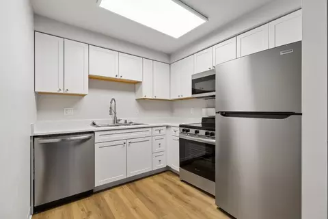 120 SEverett Mall Way #L0215, Everett, WA 98208