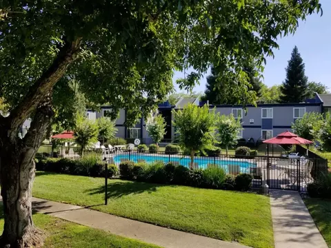 455 Rio Lindo Ave #23, Chico, CA 95926