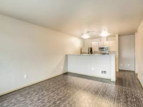 12508 Lake City Way NE #303, Seattle, WA 98125