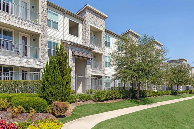 14520 Briar Forest Dr #7101, Houston, TX 77077