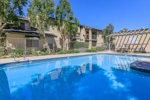 985 Samar Ct #55-05, Corona, CA 92878