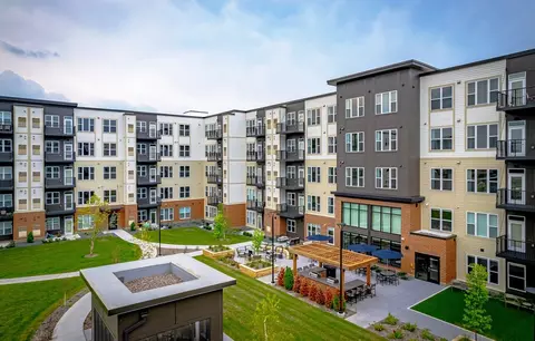 45 Butler Ave E #526, West St. Paul, MN 55118