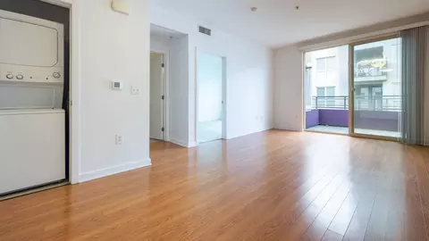 235 San Pedro St #502, Los Angeles, CA 90012